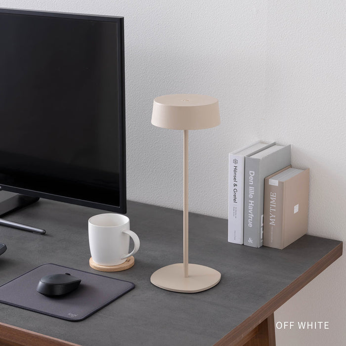 ランプ コードレス 充電式 LED 卓上ライト 防水 照明 コンパクト 新生活 雑貨 インテリア