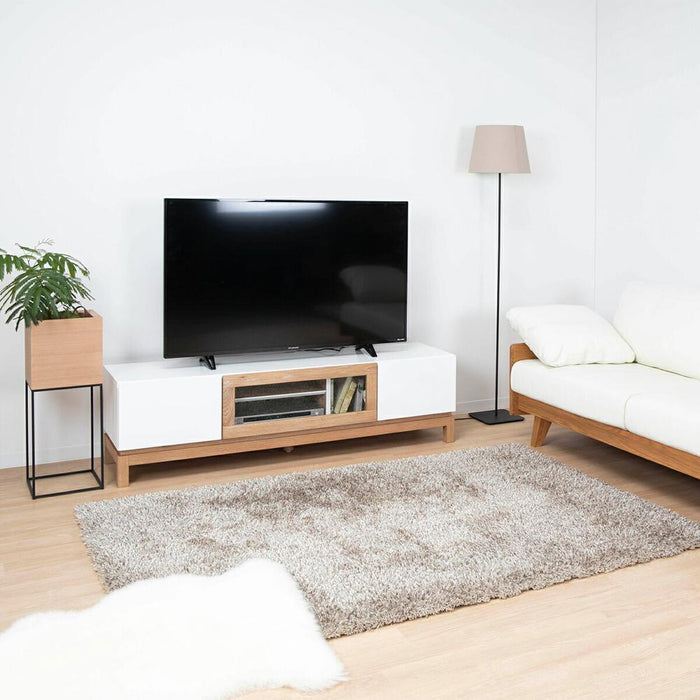テレビ台 ローボード 白 180 cm おしゃれ 北欧 収納 引き出し テレビボード ロータイプ ホワイト オーク 無垢材 光沢 艶 UV塗装 リビングボード 脚 TV台 TVボード シンプル モダン TVラック 新生活 シギヤマ家具工業